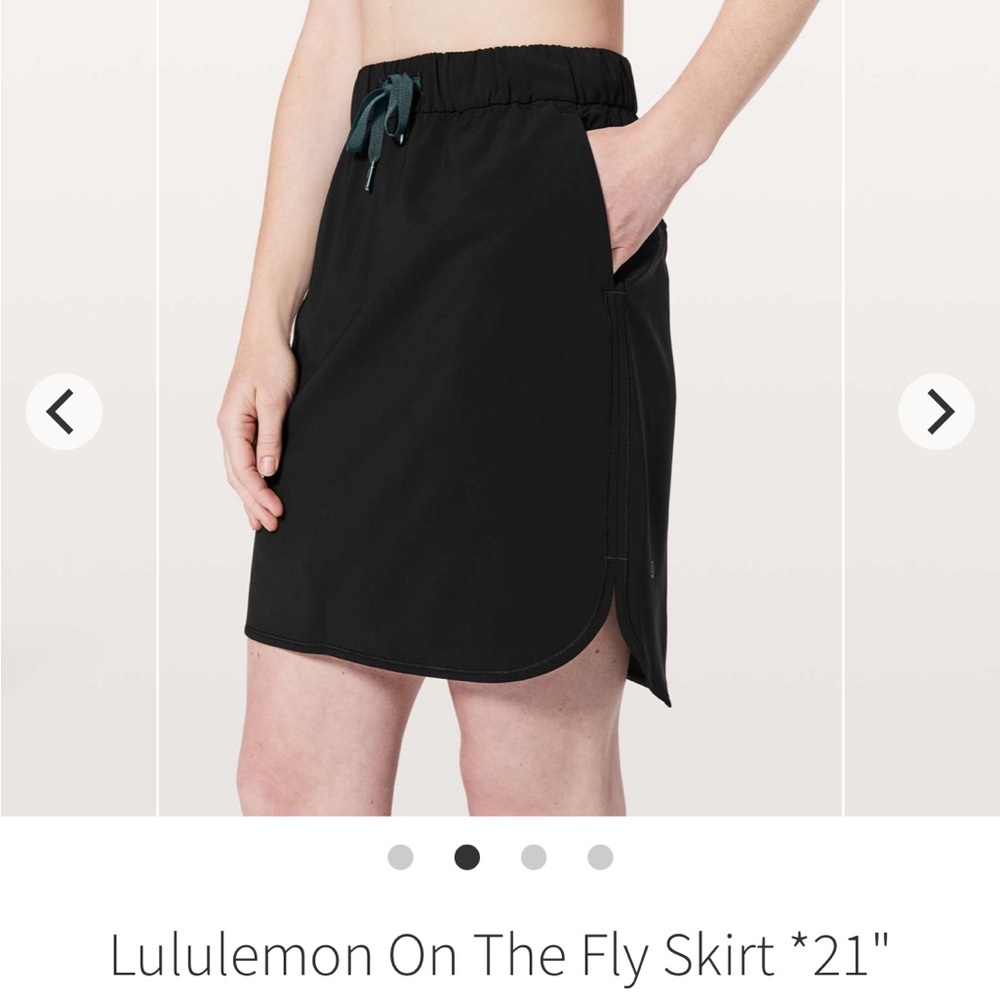 Lululemon stretchy skirt with pockets size 6. Never worn. No tags